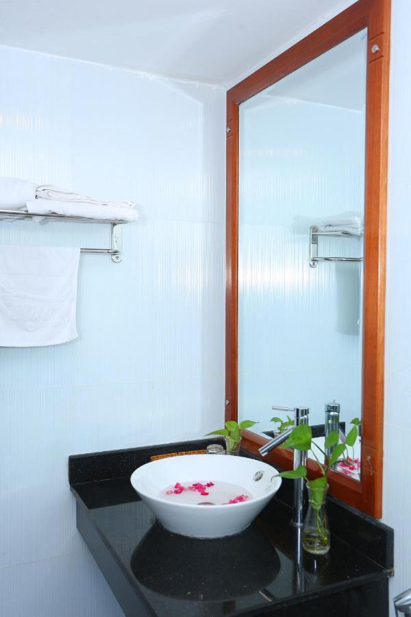 Son Tra Green Hotel&Apartment Da Nang Buitenkant foto