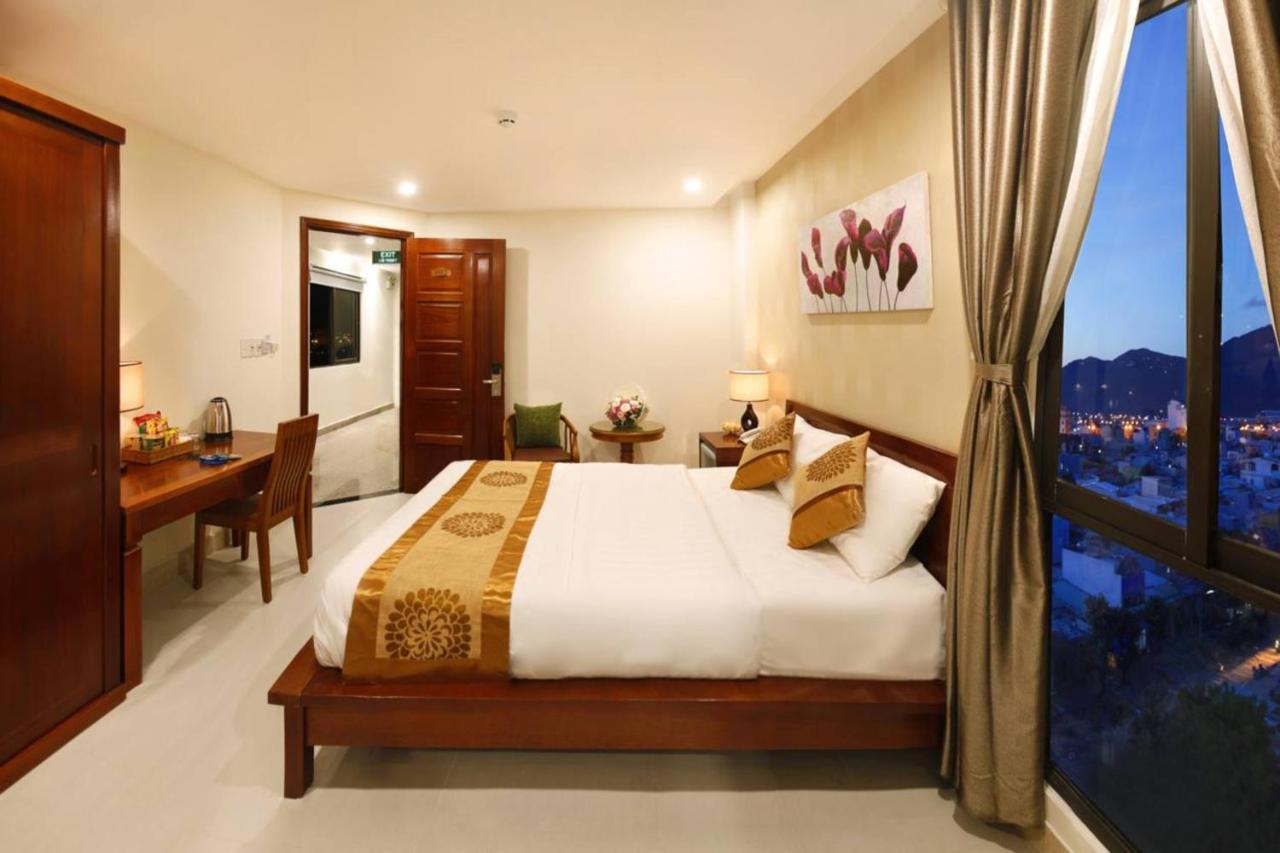 Son Tra Green Hotel&Apartment Da Nang Buitenkant foto