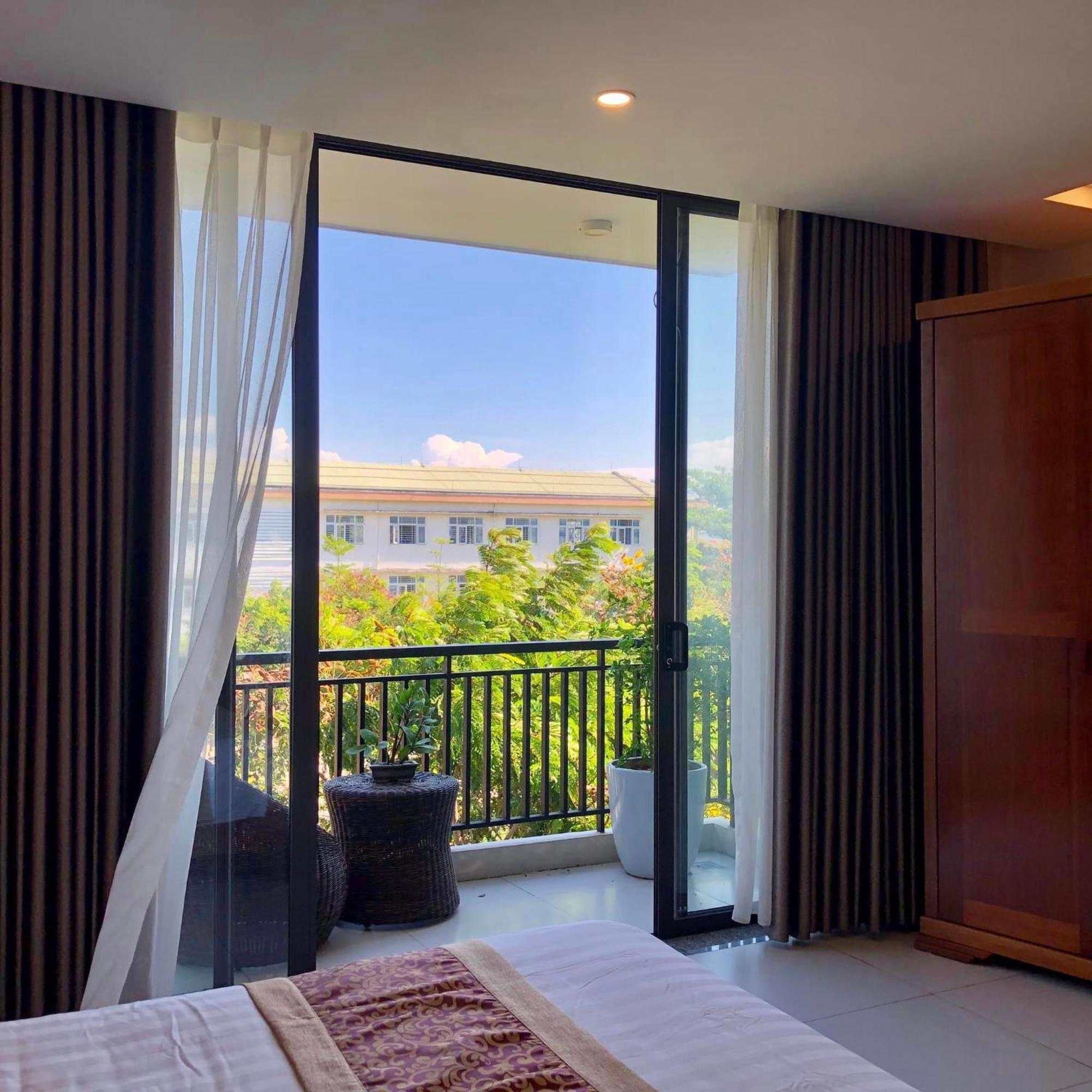 Son Tra Green Hotel&Apartment Da Nang Buitenkant foto