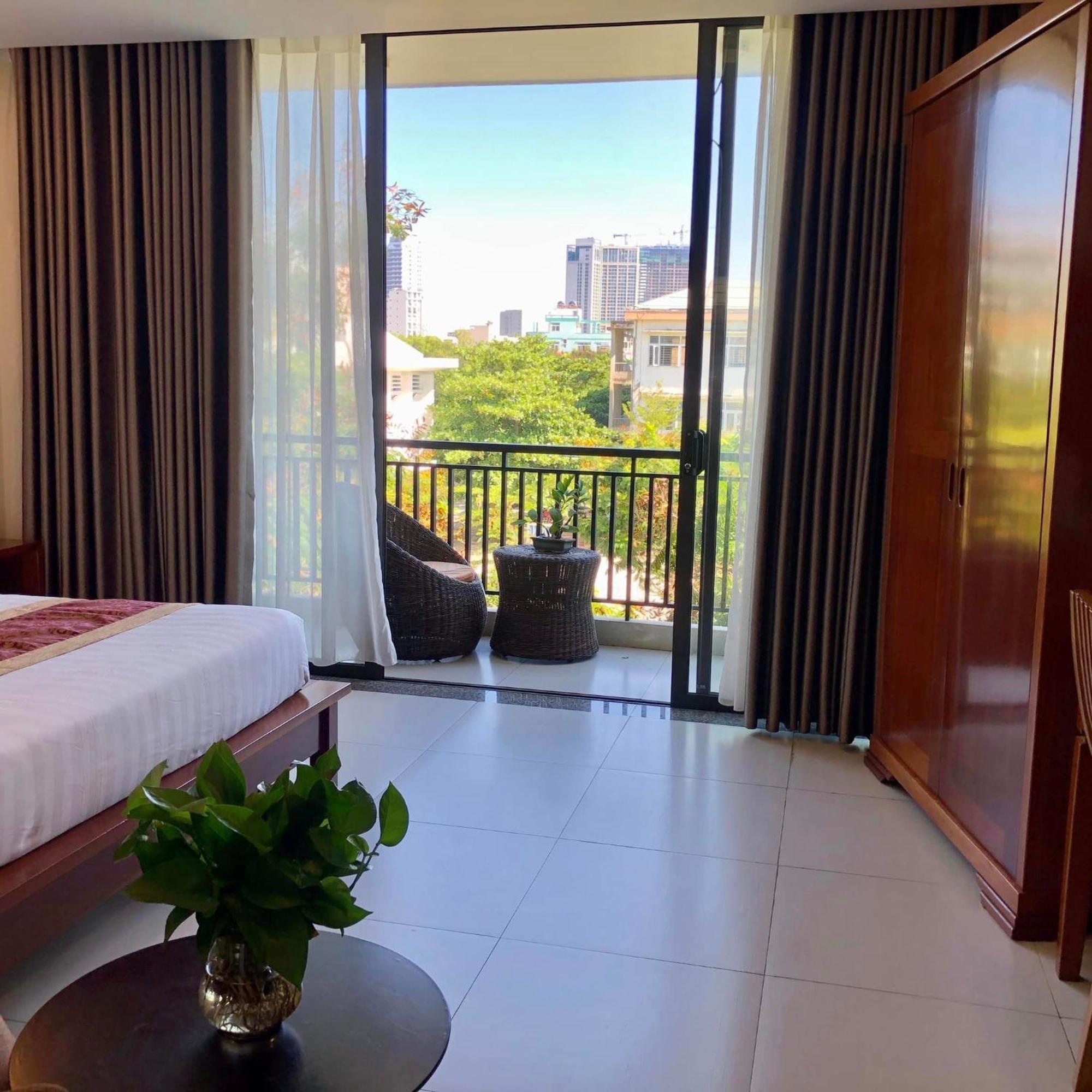 Son Tra Green Hotel&Apartment Da Nang Buitenkant foto